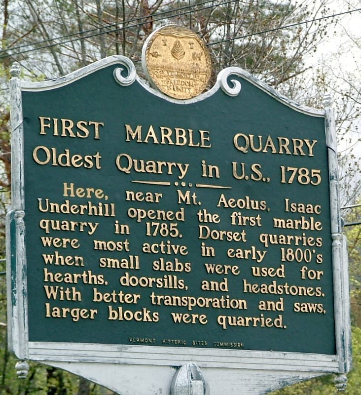 Dorset Quarry swim cliffs